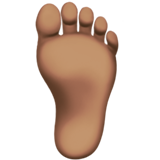 foot: medium skin tone
