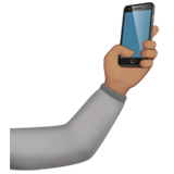 selfie: medium skin tone